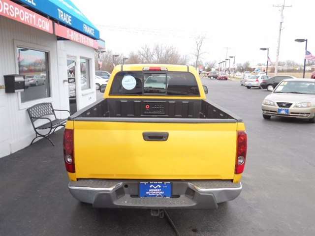 2005 Chevrolet Colorado 2dr Standard Cab Z85 LS 4WD SB